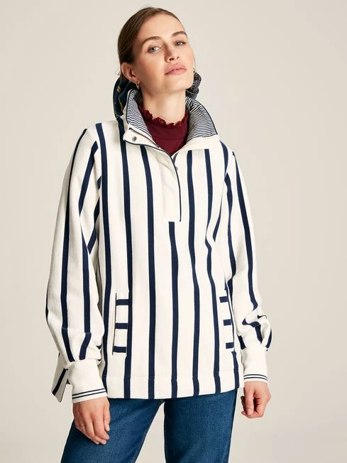 Cream/Navy Pullover Sweat