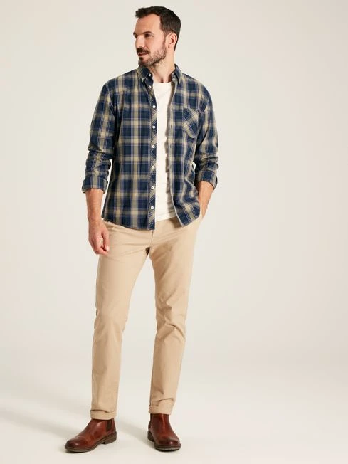 White Graphic Tee-Graphic Jersey T-Shirt - Image 5