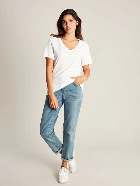 White V Neck T-shirt - Image 4